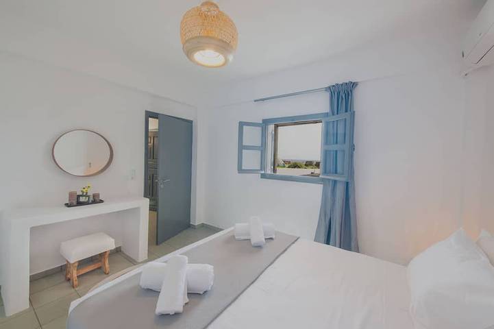 Location de vacances pour 2 personnes, avec balcon dans Perivolos - 3