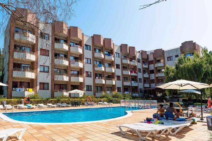 Village para 4 personas, con Balcón además de Piscina para niños y Piscina en Lloret de Mar