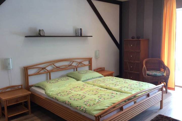 Ganze Wohnung, Ferienwohnung direkt am See mit eigenem Zugang. in Potzlow, Oberuckersee