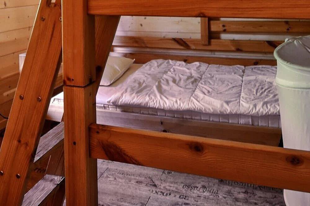 Chalet très confortable sur 2 étages pour 6 personnes, salon avec poêle, coin cuisine avec lave-vais in Grimentz, Anniviers