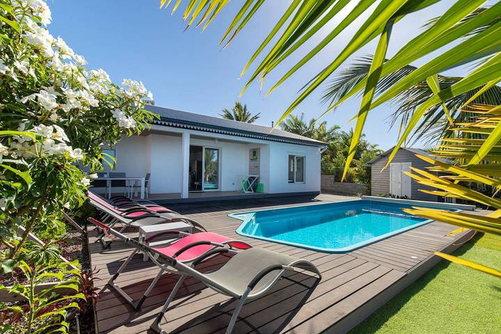 Gîte pour 6 personnes, avec piscine ainsi que jardin et terrasse sur l' Île de la Réunion - 2