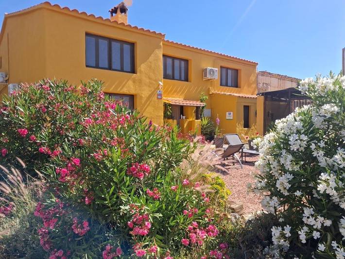 Location de vacances pour 8 personnes, avec vue ainsi que piscine et jardin, animaux acceptés à Albox - 4