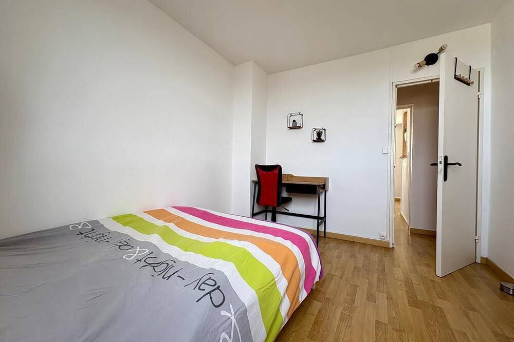 Ganze Wohnung, Superb 3-bedroom apartment 2 steps from the 24H racetrack in Le Mans, Sarthe