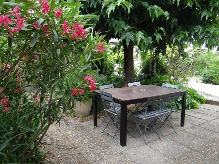 Location de vacances pour 6 personnes, avec piscine ainsi que jardin et vue à Montréal (Lanquedoc-Roussillon) - 2