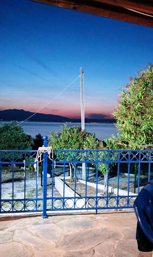 Villa für 6 Personen, mit Garten und Ausblick sowie Terrasse, mit Haustier auf Thassos - 4