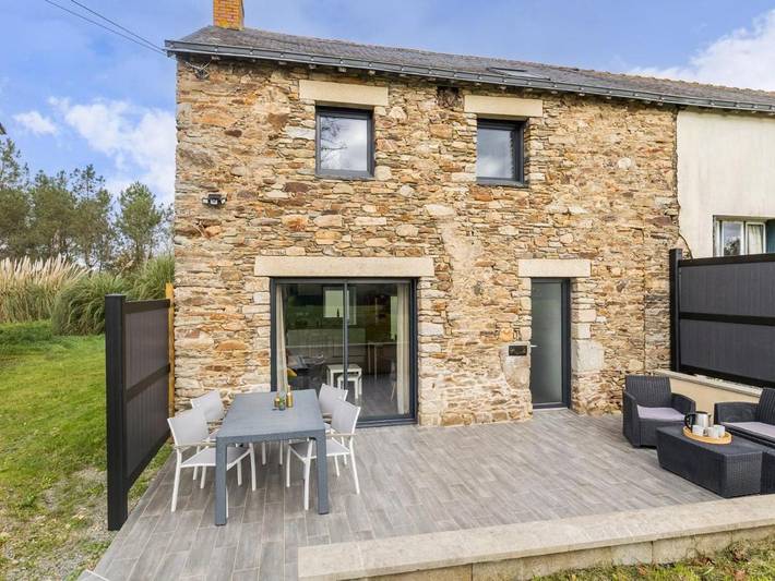 Location de vacances pour 3 personnes, avec jardin et terrasse à Bouvron