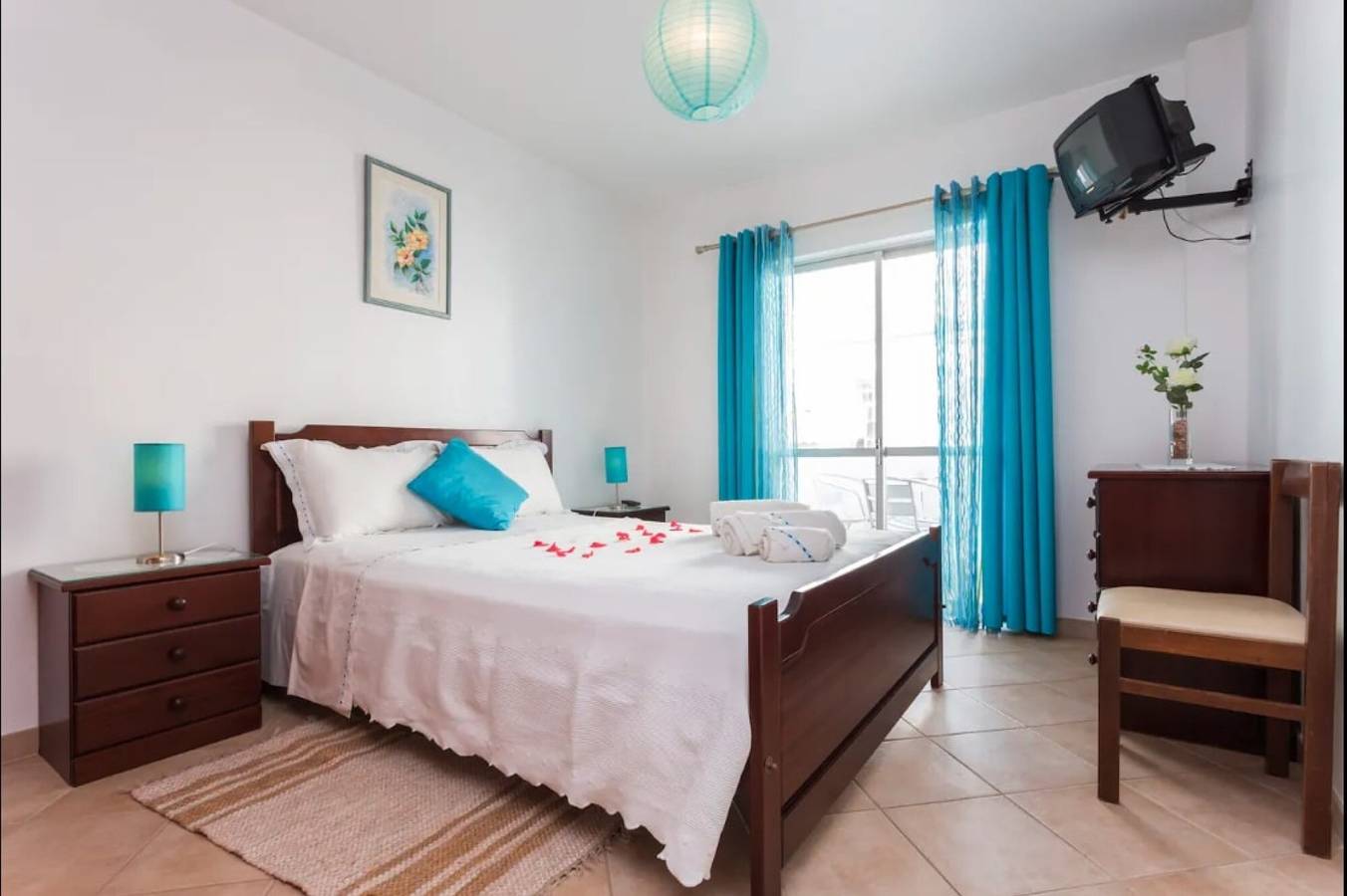 Geheel appartement, Appartement 'Férias Lagos' met balkon, Wifi en airconditioning in São Sebastião, São Gonçalo de Lagos