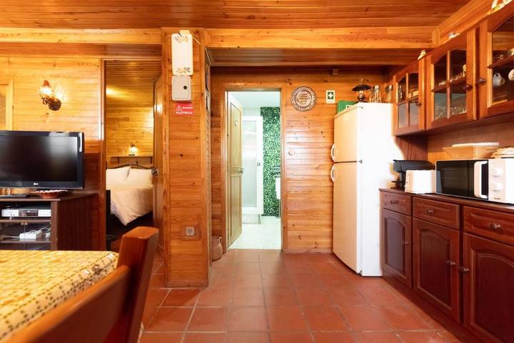 Location de vacances pour 2 personnes, avec vue et terrasse dans Alvares - 4