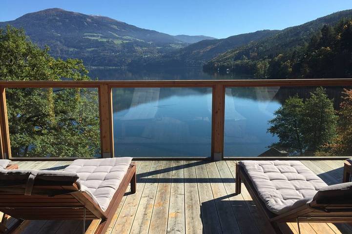 Ferienhaus für 7 Personen, mit Balkon und Garten