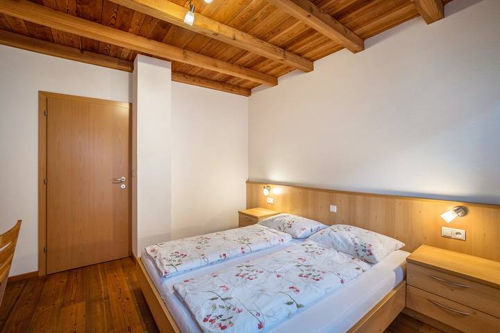 Ganze Wohnung, Ferienwohnung 'Speckign 3' mit Bergblick, Balkon und Wlan in Steinhaus (Ahrntal), Ahrntal