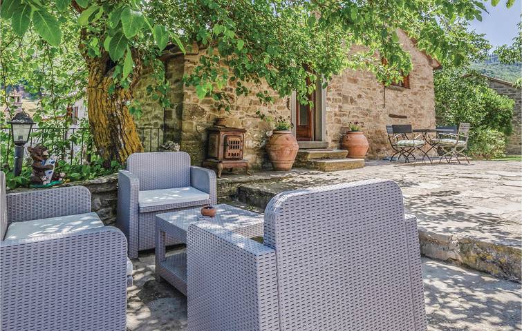 Bauernhof für 4 Personen, mit Terrasse in der Toskana - 2