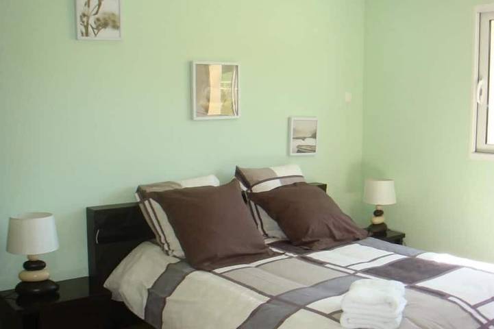 Location de vacances pour 12 personnes, avec balcon et jardin à Argol - 3