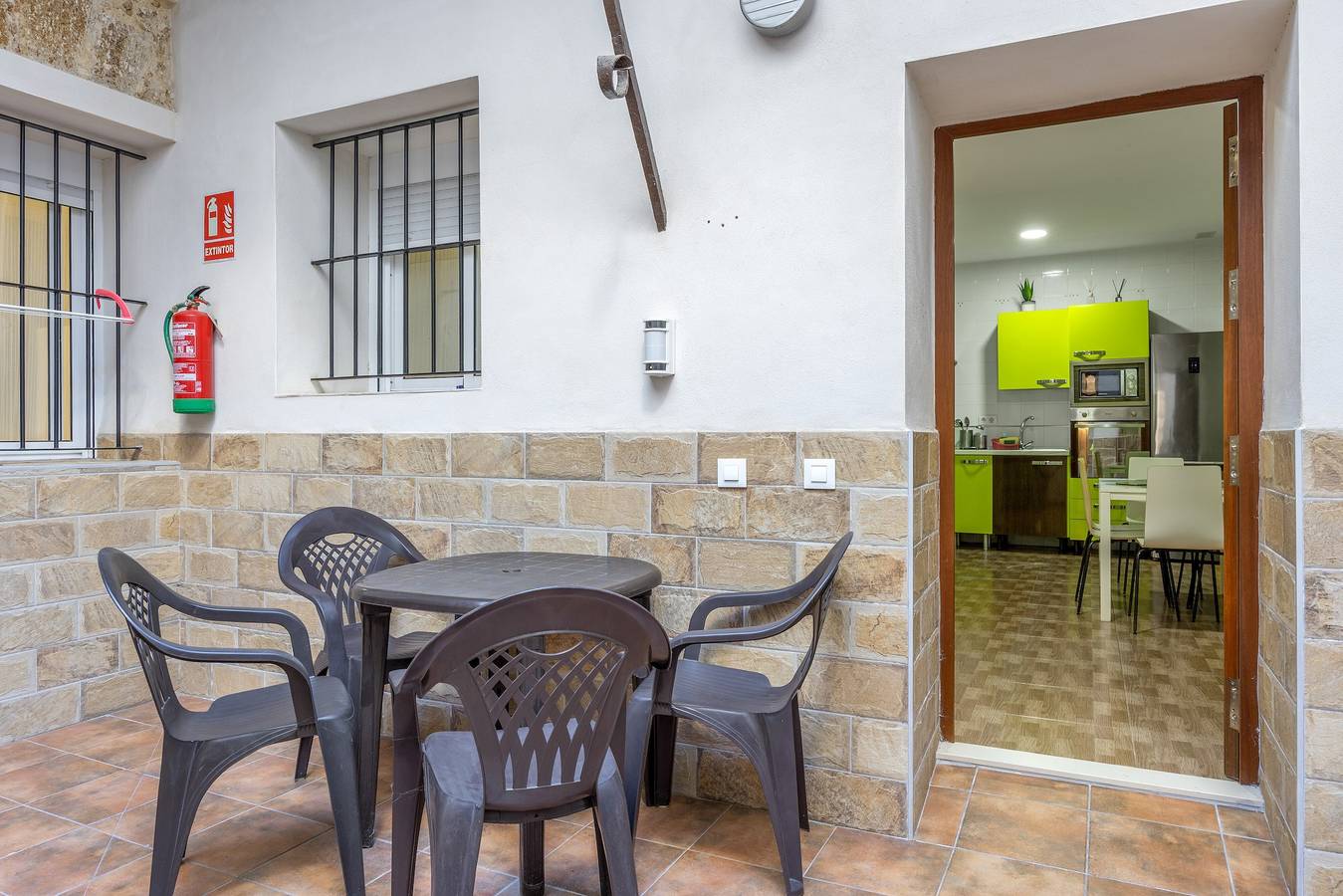 Apartamento entero, Apartamento 'La Bella Escondida' con Wi-Fi y Aire Acondicionado in La Vina, Cádiz