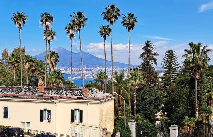 Chambre d’hôte pour 2 personnes, avec terrasse ainsi que jardin et vue à Castellammare di Stabia