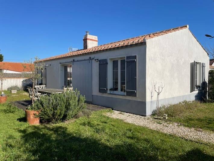 Ferienhaus für 6 Personen, mit Terrasse und Garten
