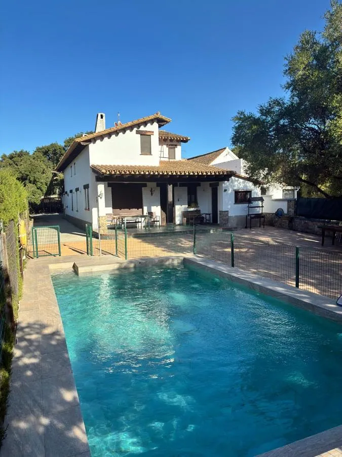 Casa de vacaciones para 8 personas, con piscina y jardín - 1