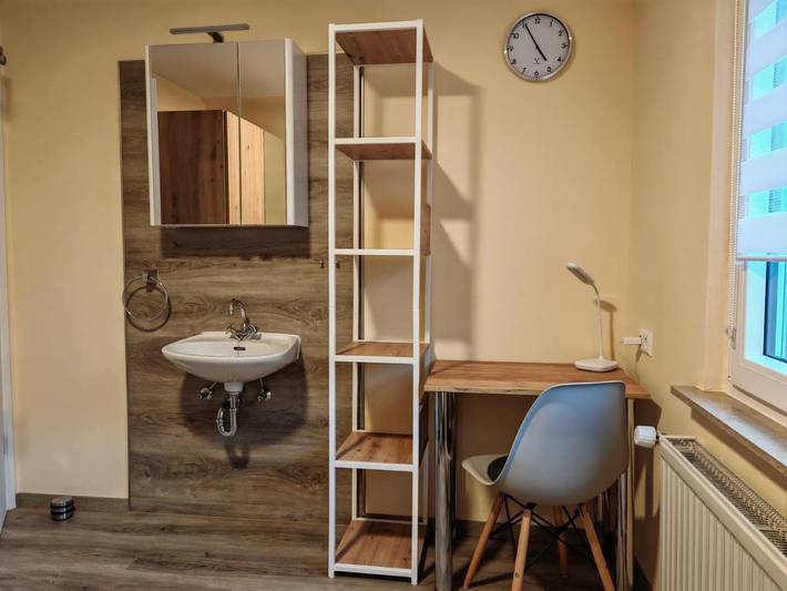 Ferienwohnung für 3 Personen, mit Balkon und Terrasse sowie Ausblick in Buchen - 2