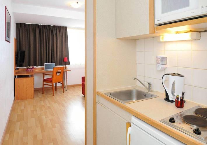 Location de vacances pour 3 personnes, avec terrasse à Tours - 3