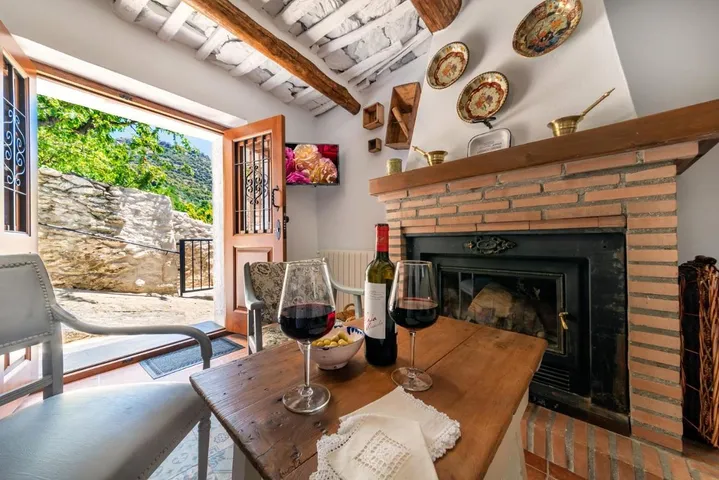 Maison d’hôte pour 2 personnes, avec vue et jardin - 1
