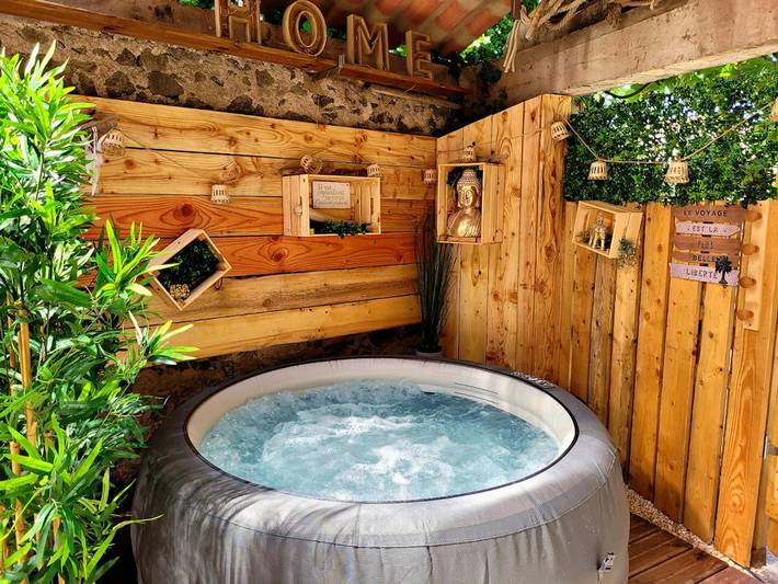 Chambre d’hôte pour 2 personnes, avec Jacuzzi
