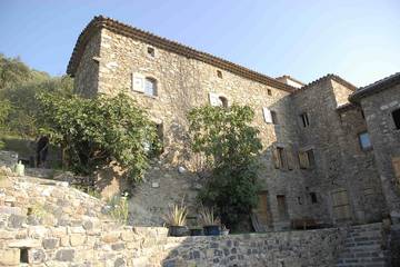 Gîte pour 6 personnes, avec jardin ainsi que terrasse et jacuzzi à Générargues