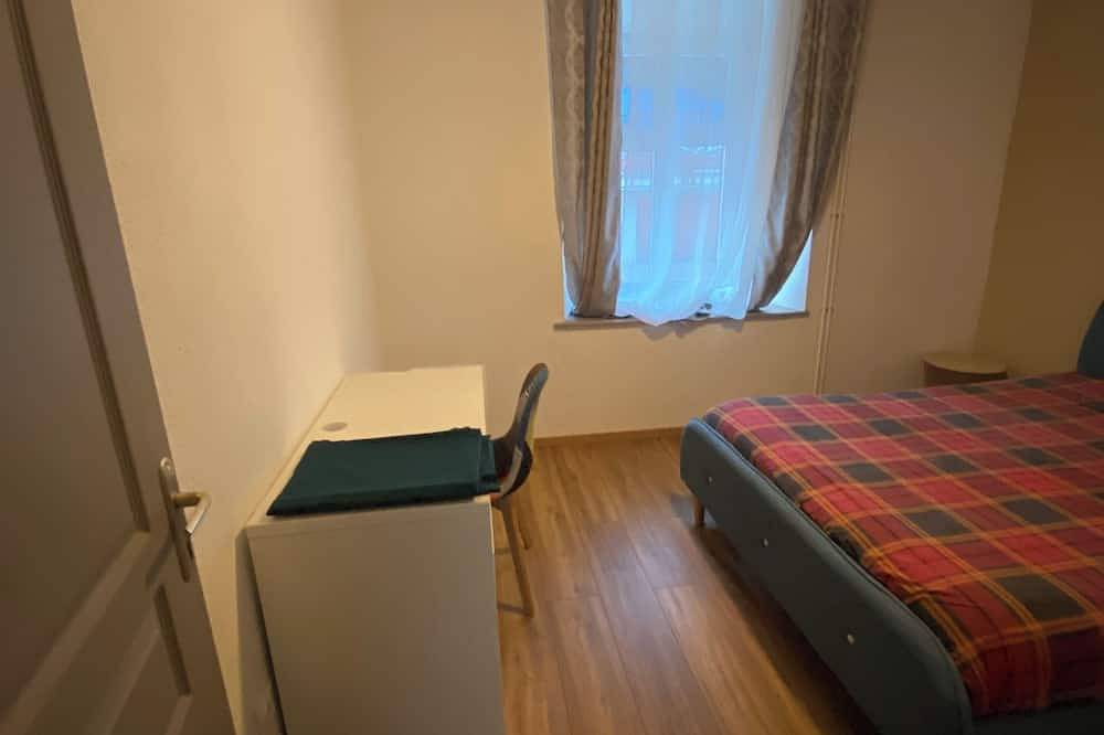 Geheel appartement, Gîte Soultzeren Ideal for adult travellers, maximum 3 people  in Soultzeren, Parc naturel régional des Ballons des Vosges