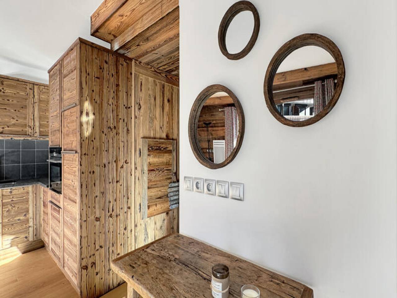 Ganze Wohnung, Ferienwohnung in Les Carroz mit Pool und Spa in Les Carroz, Arâches-la-Frasse