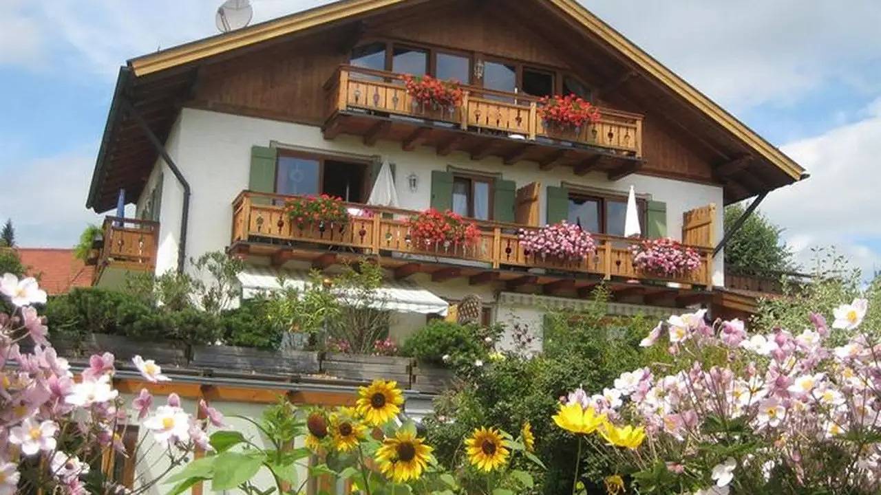 Ganze Ferienwohnung, Ferienwohnung für 2 Personen (43 m²) in Bad Bayersoien in Bad Bayersoien, Bayerische Alpen