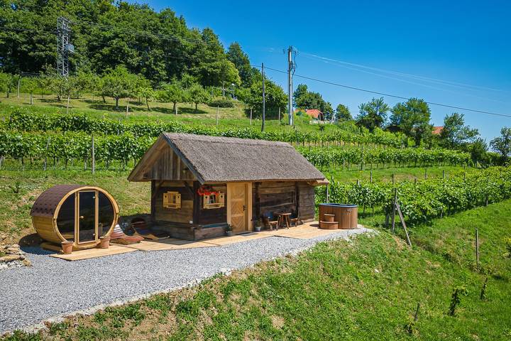 Casa rural para 2 personas, con sauna y terraza, Se admiten mascotas en Eslovenia