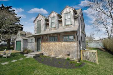 Vacation House for 6 Guests in Oak Bluffs, Martha's Vineyard, Picture 2