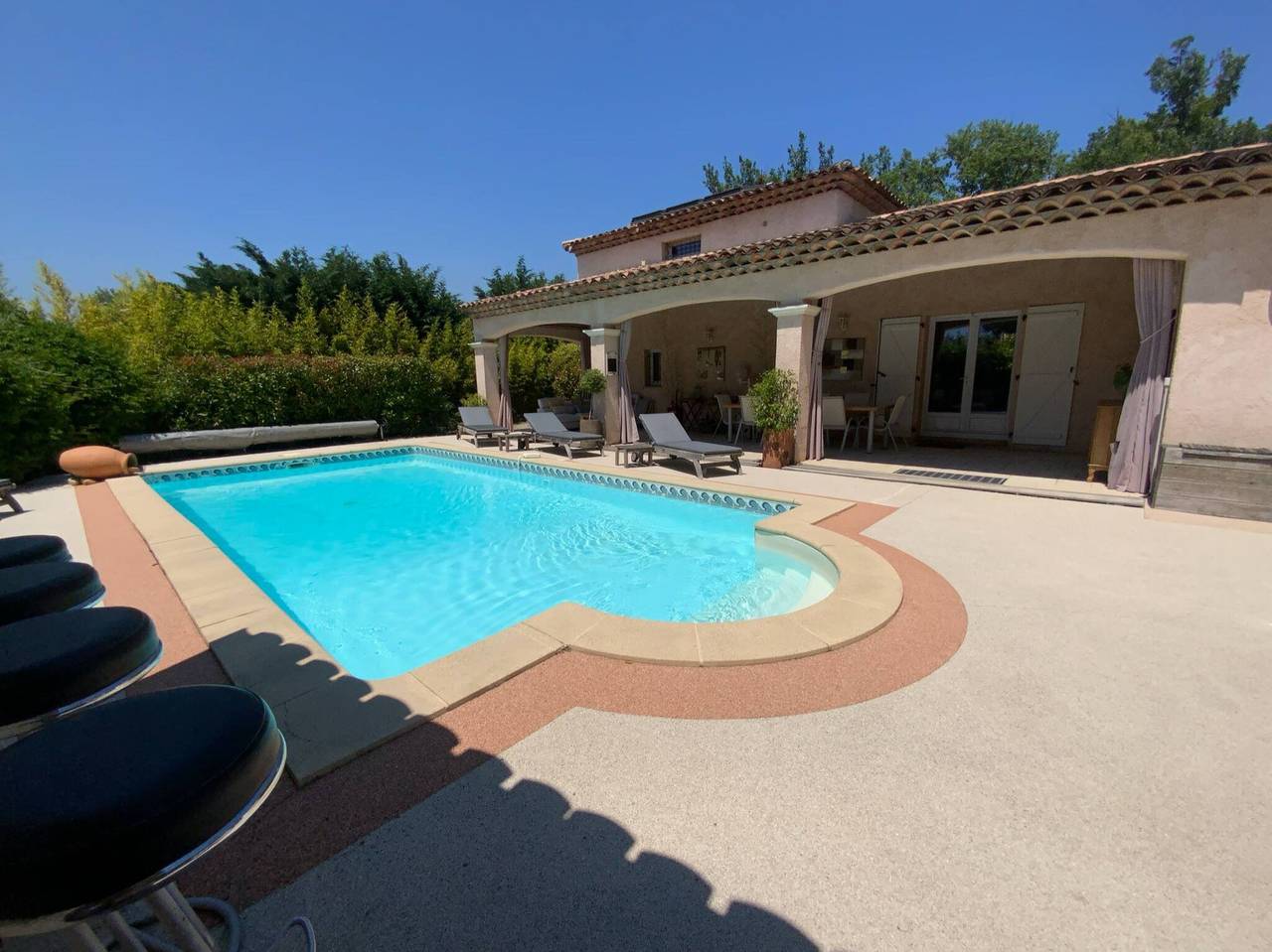 Appartement entier, Villa 140m²& Loft50m² climatisés, piscine, Fitness proche Cannes, Fréjus, Grasse in Montauroux, Côte méditerranéenne (France)