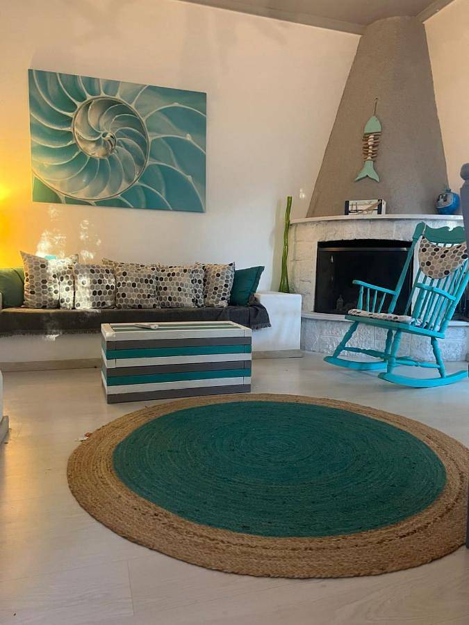 Location de vacances pour 2 personnes, avec jardin et vue dans Érétrie