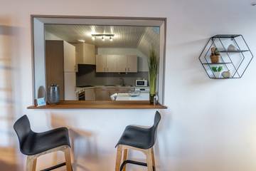Vacation Rental for 4 Guests in Duingt, Haute-Savoie, Picture 4