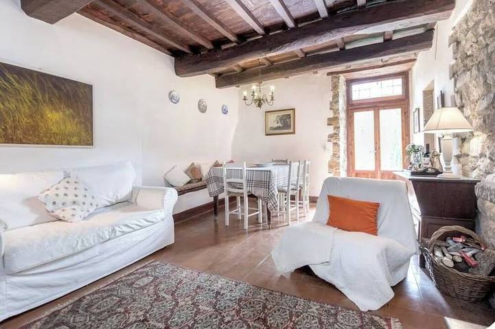 Poggiornino, romantic cottage with pool near Florence in Londa, Firenze province