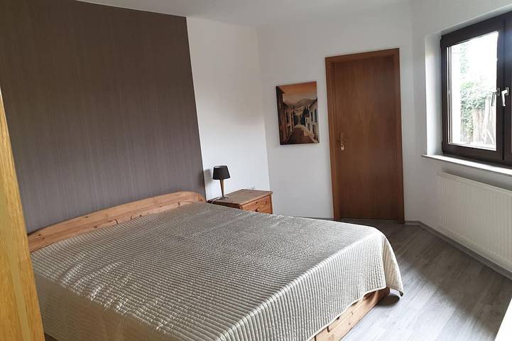 Ferienhaus für 8 Personen, mit Sauna und Whirlpool sowie Garten in Heede - 2