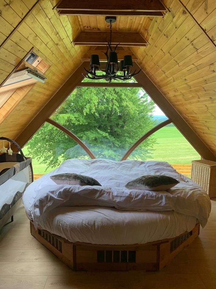 Ferienhaus für 4 Personen, mit Balkon und Whirlpool sowie Terrasse und Garten in Oybin - 3