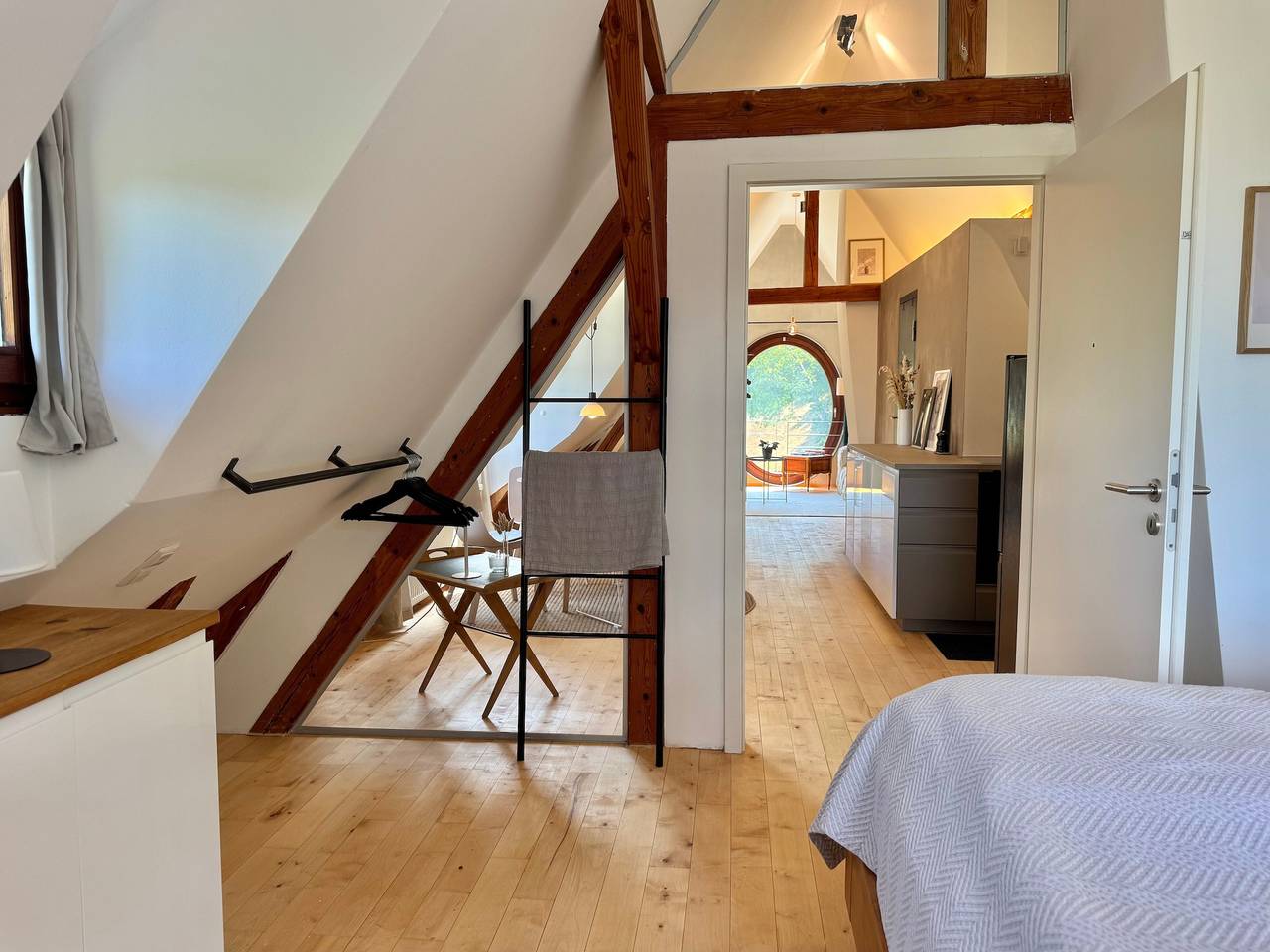 Ganze Wohnung, „In den Bäumen“ – Ruhige Waldrandwohnung bei Freiburg in Bollschweil, Südschwarzwald