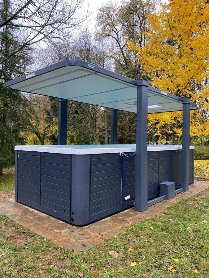 Location de vacances pour 12 personnes, avec jardin et vue ainsi que sauna et terrasse, animaux acceptés à Brassac (Tarn) - 2