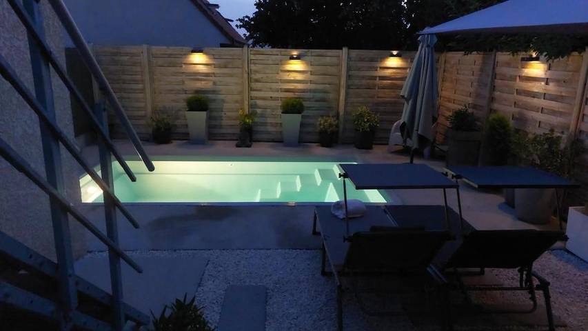 Gîte pour 4 personnes, avec Jardin et Piscine dans Troissereux - 2