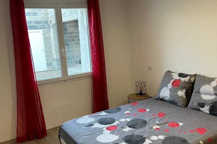 Location de vacances pour 6 personnes, avec jardin et piscine à Saint-Martin-Petit - 3