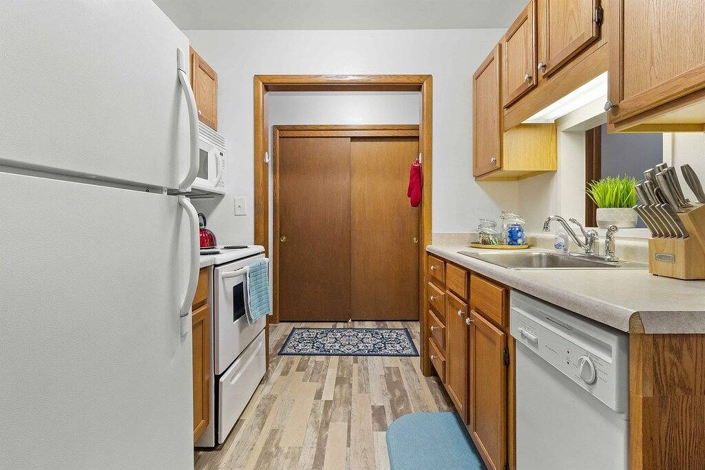 Ganze Wohnung, King Bed - Near Froedtert - Fast Wifi in Wauwatosa, Milwaukee County