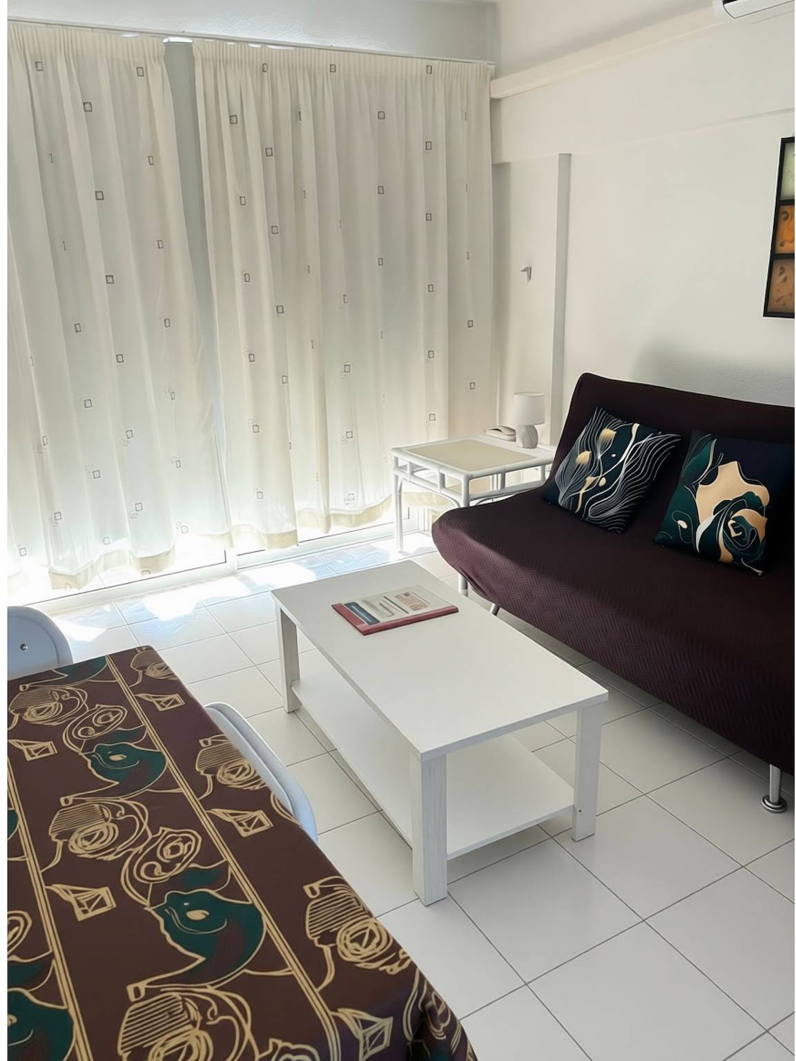 Entire apartment, Apartment Near the Beach with Ocean View, Just Steps Away in Playa Puerto Colón, Adeje