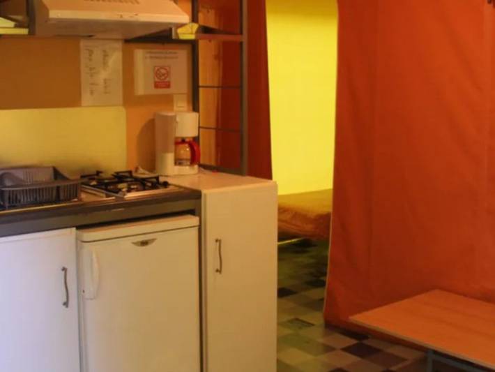 Location de vacances pour 5 personnes, avec terrasse et piscine à Naucelle - 3