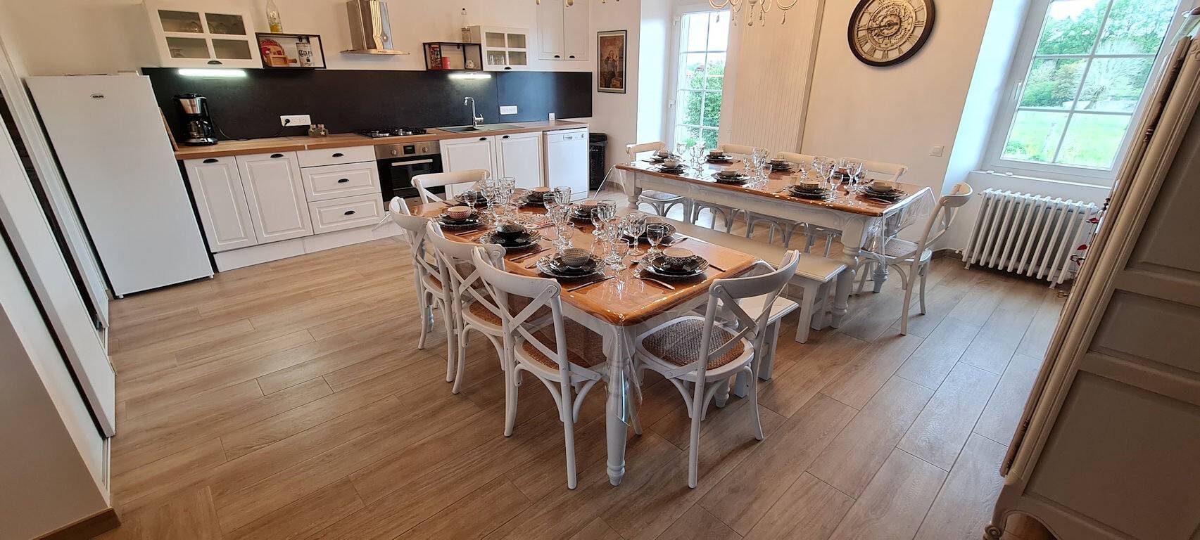 Gîte La Ferme Du Mesnil mit privater Terrasse, Wlan und Klimaanlage in La Flocellière, Fontenay-le-Comte