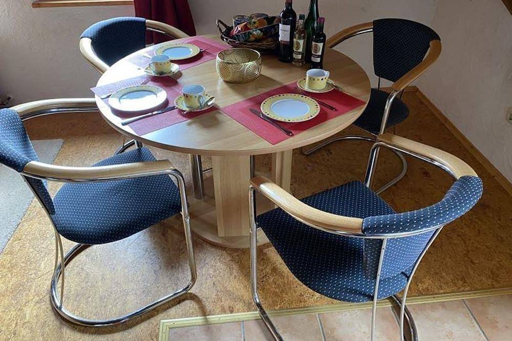 Ganze Wohnung, 2-Bett-Ferienwohnungen Schwalbennest bis 4 Pers. - Ferienwohnungen Brücker Mühle in Dreis-Brück, Vulkaneifel