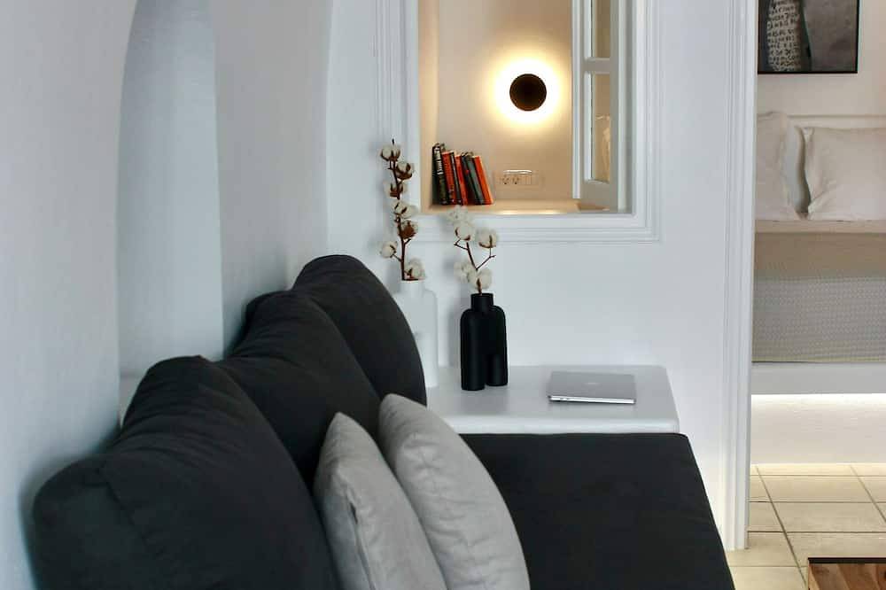 The Lava Villa | Exquisite villa in Fira, perfect for relaxation and unwinding in Firostefani, Thera