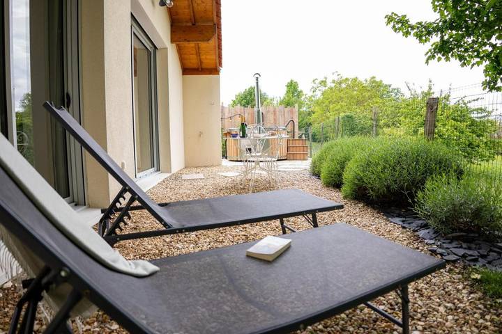 Location de vacances pour 2 personnes, avec jardin et vue à Saint-Paul-Lizonne - 4