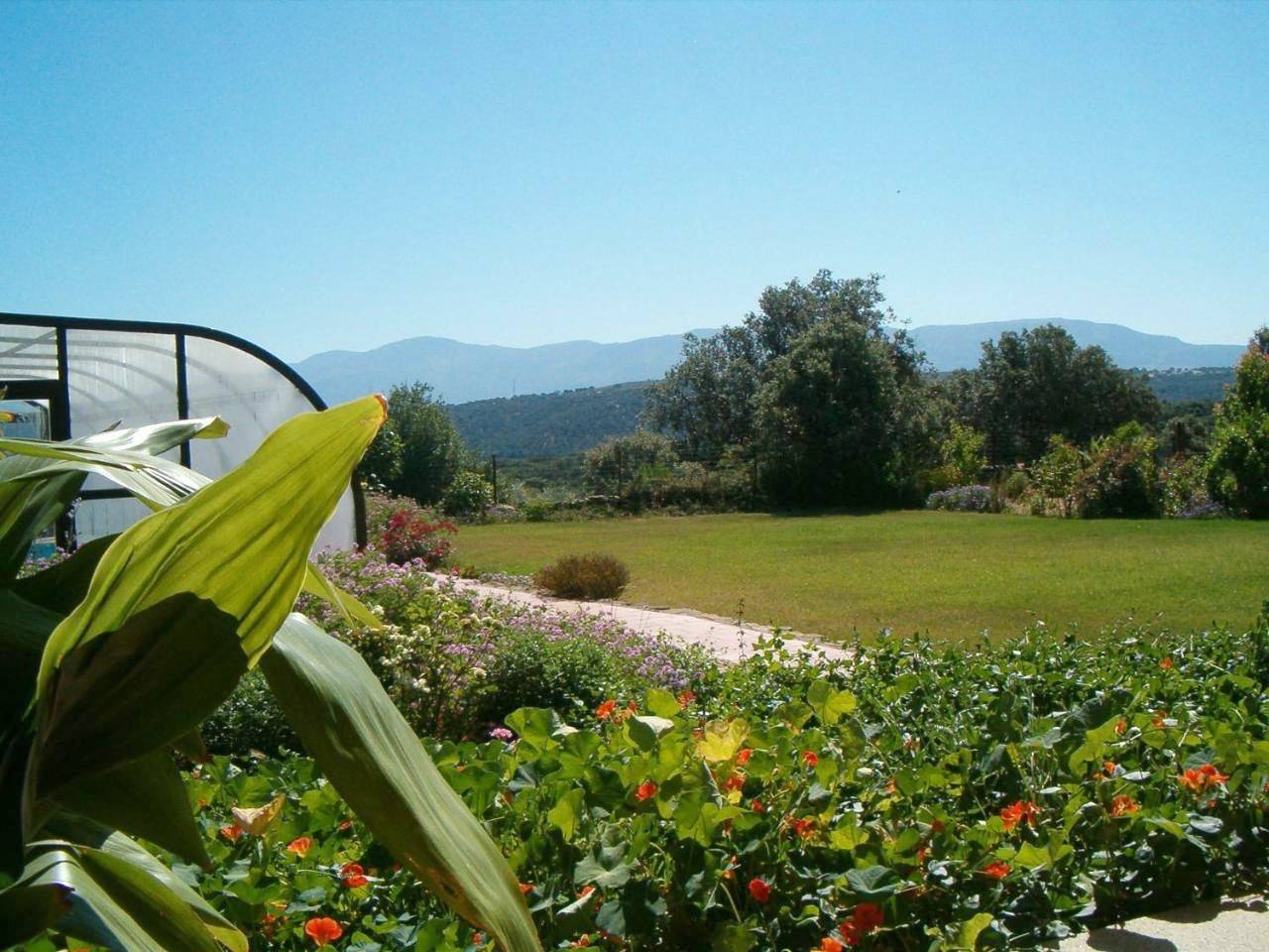 Geheel appartement, Apartamentos El Jardín del Poeta in Guijo de Granadilla, Cáceres en omgeving