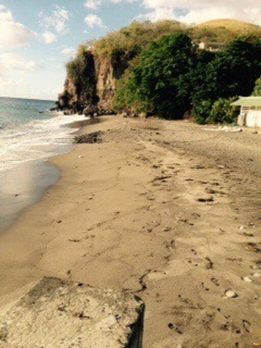 Location de vacances pour 9 personnes, avec vue et terrasse dans Bellefontaine (Martinique) - 3