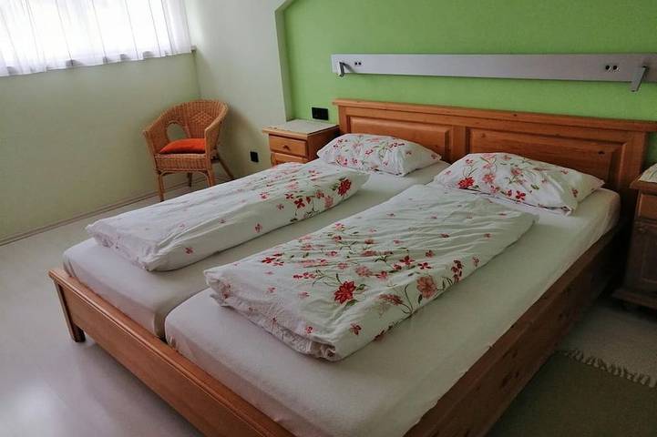 Ferienwohnung für 4 Personen, mit Garten und Balkon in Rieden - 3